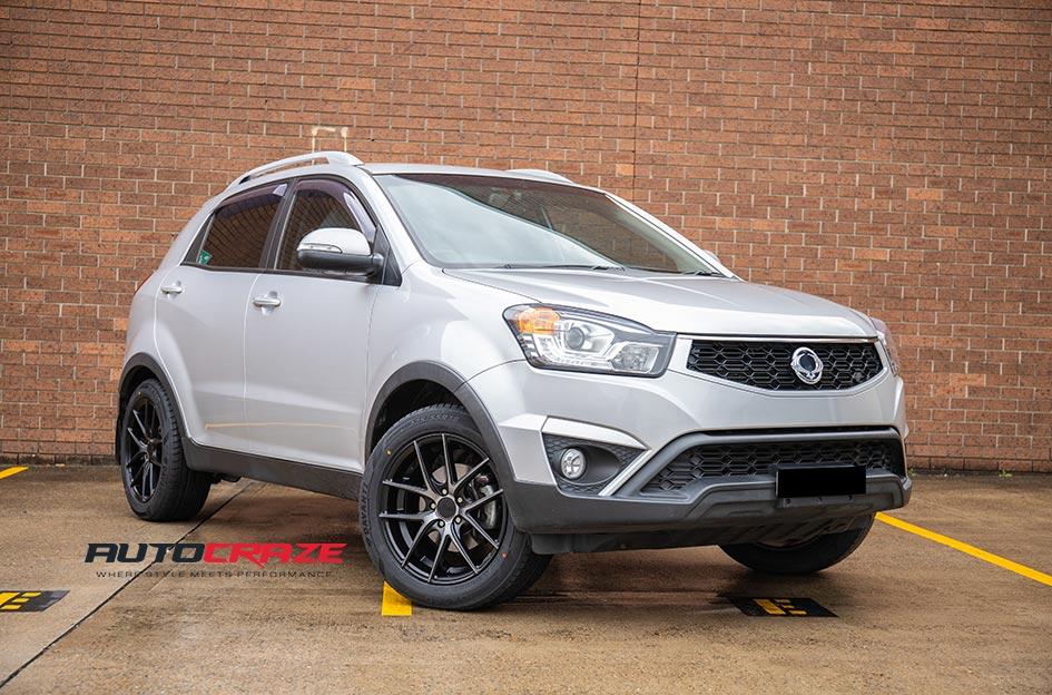 SSANGYONG KORANDO MILAN BLACK   MACHINED WITH DOUBLE DARK TINT 